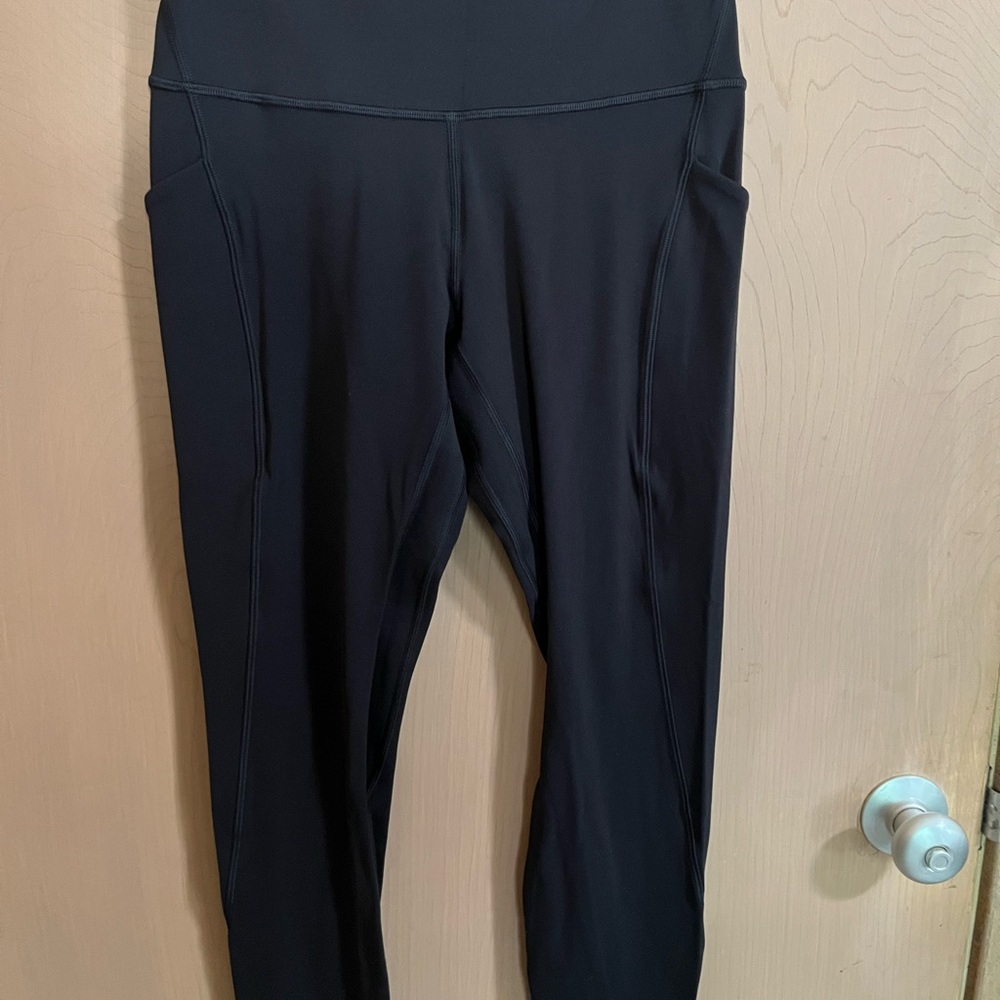 Lululemon Align high-rise pant with pocket 25” black